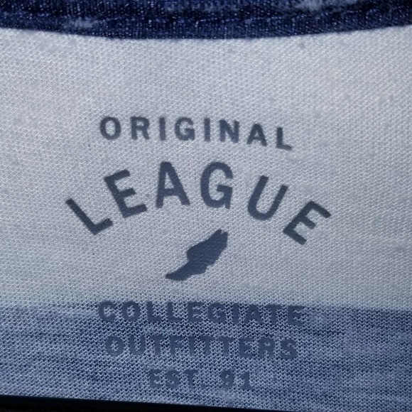 College Tee | Univ. of Arizona | Long Sleeve | SZ S - Picture 4 of 7